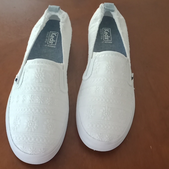 Keds Shoes - White keds